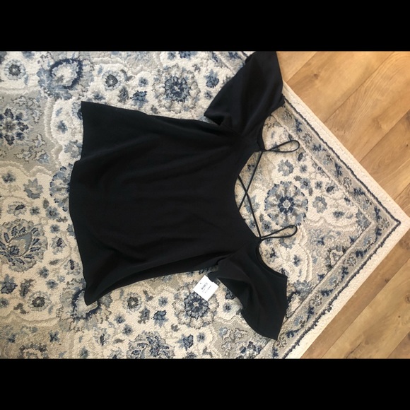 Bundle 2 off shoulder tops! - Picture 3 of 3